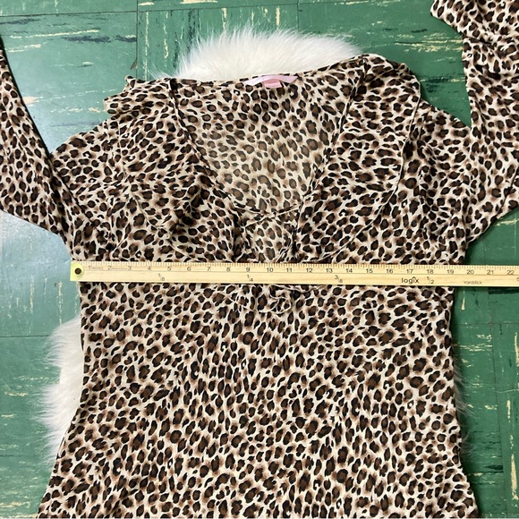 Victoria’s Secret Chiffon Lightweight Leopard XL Bell Sleeve Ruffle Slip Dress - Picture 8 of 10